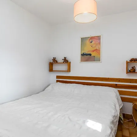 Apartamento Port Lano By Interhome